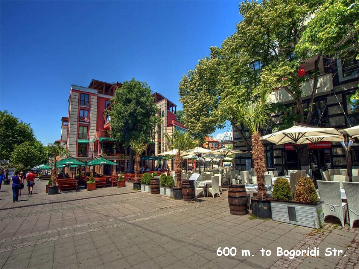 4U Apartment - Gurko Burgas Bagian luar foto